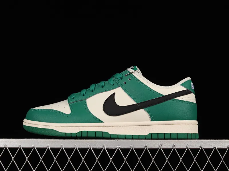 All Categories Nk SB Dunk Series Nk SB Dunk Low Low-top Sneakers Nk SB Dunk Low "Lottery" Heineken Color SB Smashed Backboard Fashion Casual Sneakers DR9654-100